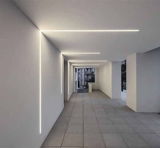 Light Control Solutions d’Éclairage et Contrôle Linéaire Personnalisé